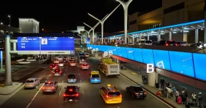 LAX Pick-up – Reasons to Book with Ascend in Motion