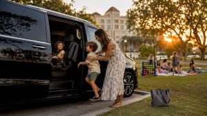 Top 6 Family Friendly Car Service LA Providers 2026