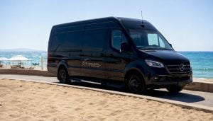 Private Santa Monica to LAX: Flat-Rate Car Service