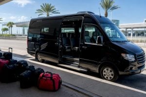 6–30 Passenger Minibuses: Choose Capacity, Avoid 9 and 17 Seat Traps