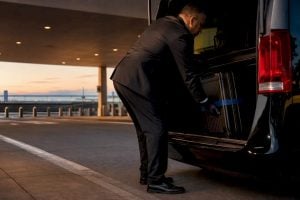 Avoid Waits and Surge: LAX to Malibu in 40–90 Minutes