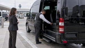 5 Red Carpet Transportation Checks for Event Planners at LAX